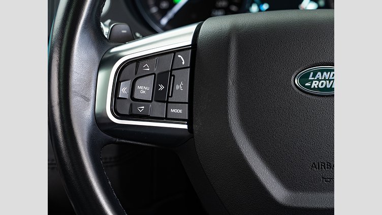 2019 認定中古車 Land Rover Discovery Sport Yulong White 2.0 litre i4D Diesel ランドマークプラス