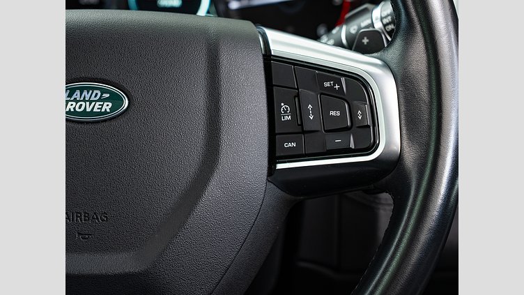 2019 認定中古車 Land Rover Discovery Sport Yulong White 2.0 litre i4D Diesel ランドマークプラス