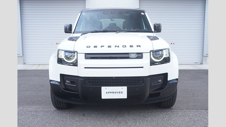 2025 認定中古車 Land Rover Defender 110 フジホワイト P300 ガソリン X-Dynamic SE