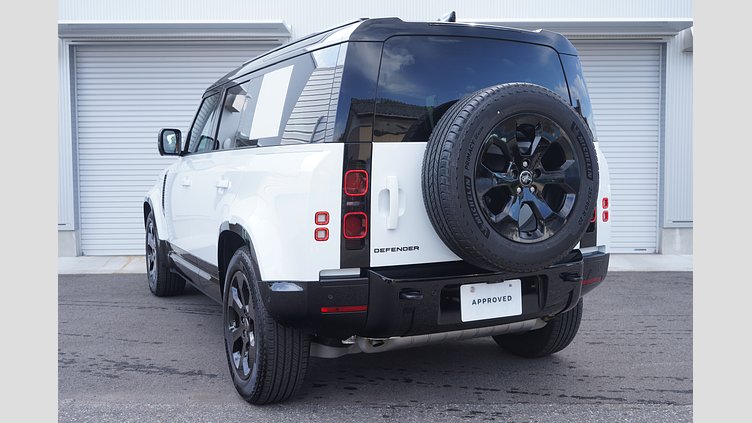 2025 認定中古車 Land Rover Defender 110 フジホワイト P300 ガソリン X-Dynamic SE