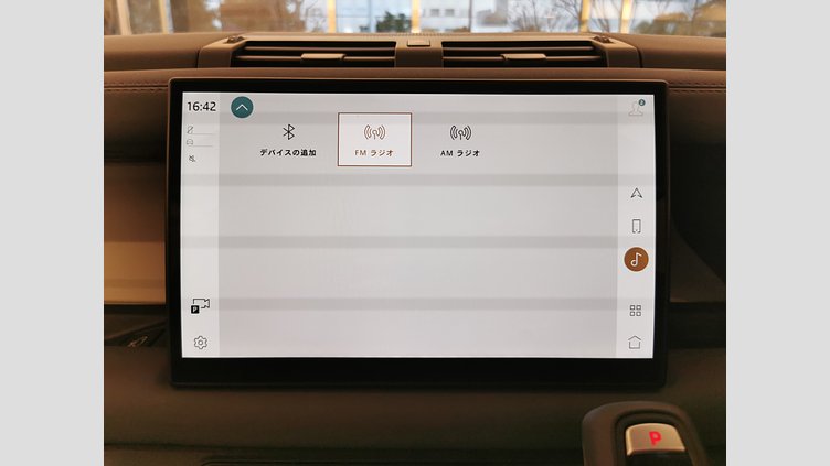 2025 認定中古車 Land Rover Defender 110 パンゲアグリーン D350 ディーゼルマイルドハイブリッド S