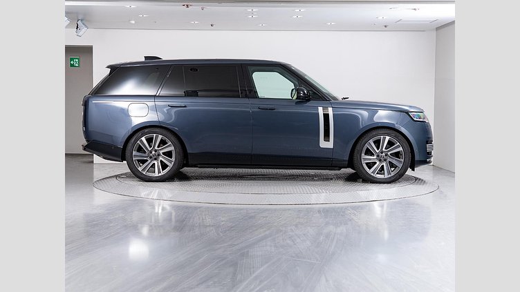 2023 認定中古車 Land Rover Range Rover ヴァレジネブルー 615 AWD（AT） ロングホイールベース SV