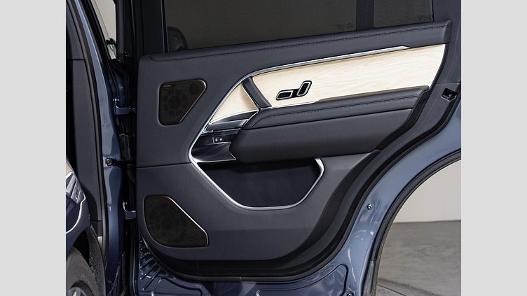 2023 認定中古車 Land Rover Range Rover ヴァレジネブルー 615 AWD（AT） ロングホイールベース SV