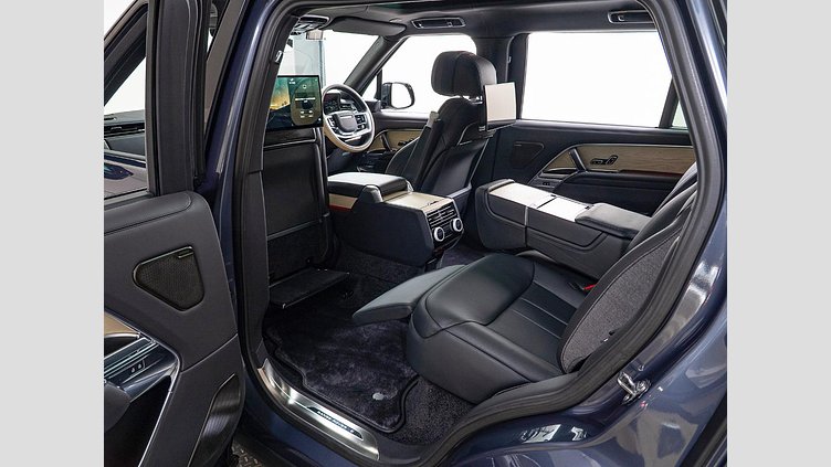 2023 認定中古車 Land Rover Range Rover ヴァレジネブルー 615 AWD（AT） ロングホイールベース SV