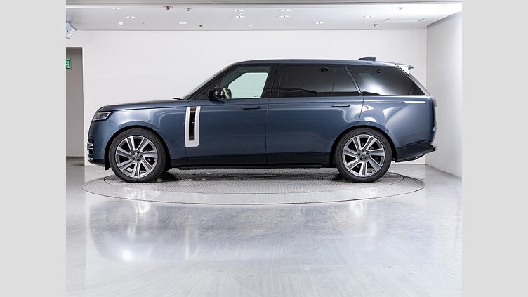 2023 認定中古車 Land Rover Range Rover ヴァレジネブルー 615 AWD（AT） ロングホイールベース SV