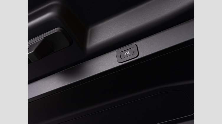 2023 認定中古車 Land Rover Range Rover ヴァレジネブルー 615 AWD（AT） ロングホイールベース SV