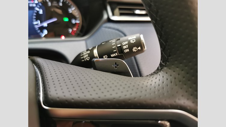 2022 認定中古車 Land Rover Range Rover Velar バイロンブルー P250 AWD（オートマチック） R-DYNAMIC S