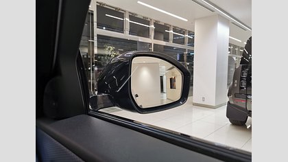 Range Rover Velar 23