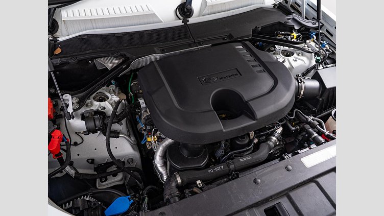 2023 認定中古車 Land Rover Defender 110 フジホワイト D300 AWD（AT） S