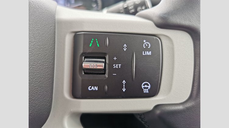 2023 認定中古車 Land Rover Defender 90 ランタオブロンズ P300 AWD（AT） SE