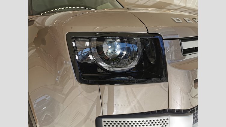 2023 認定中古車 Land Rover Defender 90 ランタオブロンズ P300 AWD（AT） SE