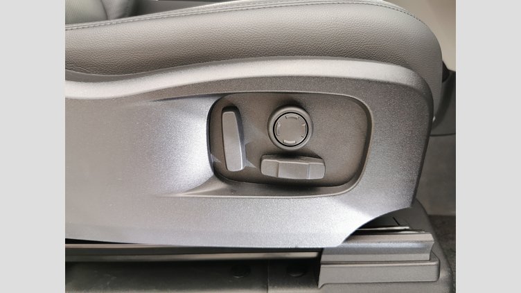 2023 認定中古車 Land Rover Defender 90 ランタオブロンズ P300 AWD（AT） SE