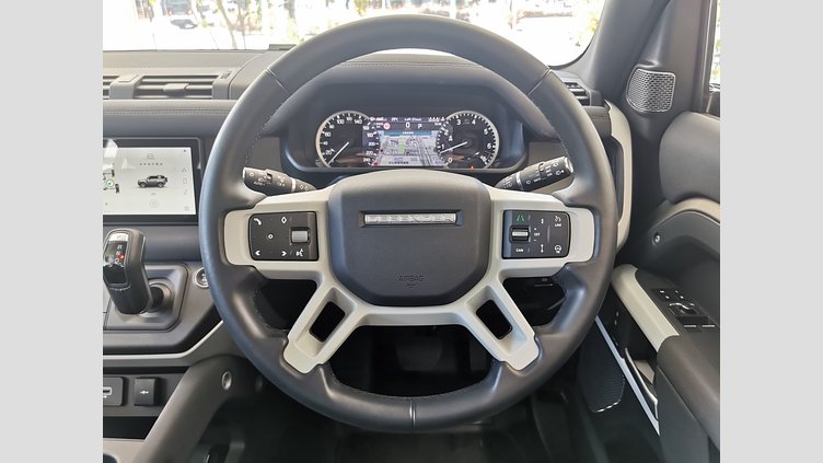 2023 認定中古車 Land Rover Defender 90 ランタオブロンズ P300 AWD（AT） SE