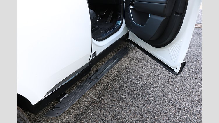 2025 認定中古車 Land Rover Range Rover フジホワイト D350 AWD MHEV（AT） スタンダードホイールベース HSE