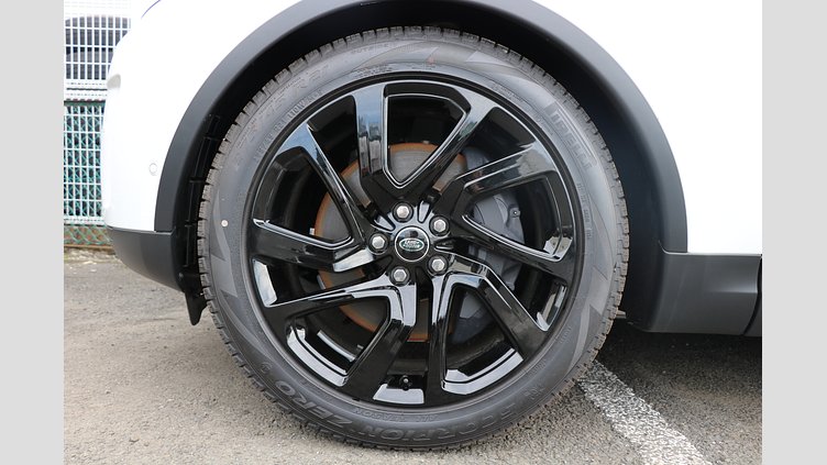 2024 認定中古車 Land Rover Discovery フジホワイト D350マイルドハイブリッド（ディーゼル） S