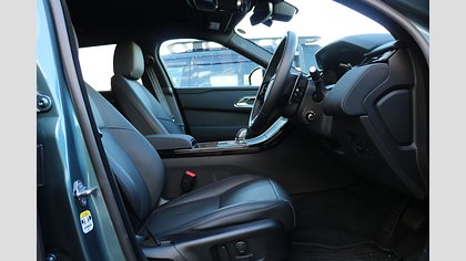 Range Rover Velar 4