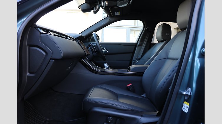 2025 認定中古車 Land Rover Range Rover Velar ジオラグリーン D200マイルドハイブリッド（ディーゼル） スタンダードホイールベース S