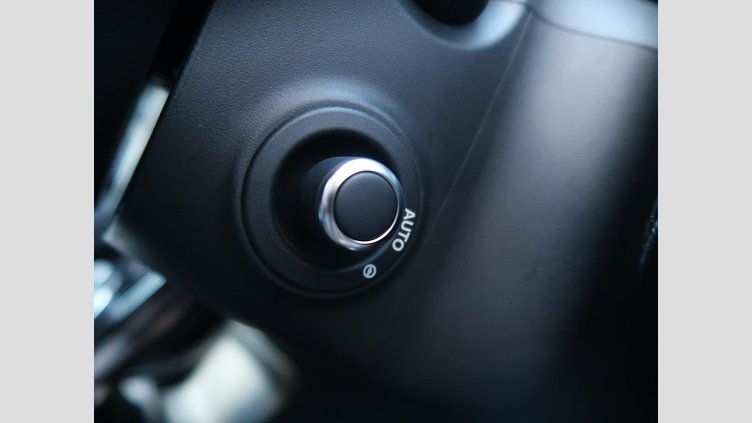 2019 認定中古車 Land Rover Range Rover Evoque サントリーニブラック D180 R-DYNAMIC S