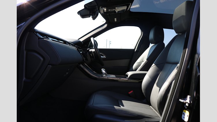 2024 認定中古車 Land Rover Range Rover Velar サントリーニブラック P400eプラグインハイブリッド（ガソリン） スタンダードホイールベース Dynamic SE