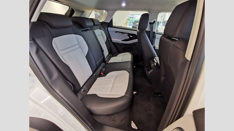 2024 認定中古車 Land Rover Range Rover Evoque オストゥーニパールホワイト D200マイルドハイブリッド（ディーゼル） スタンダードホイールベース DYNAMIC SE