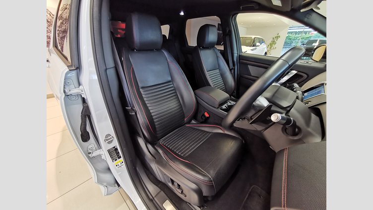 2020 認定中古車 Land Rover Discovery Sport ユーロンホワイト D180 AWD（オートマチック） 標準ホイールベース ディスカバリー スポーツ R-DYNAMIC S