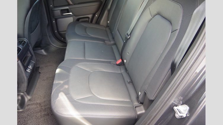 2023 認定中古車 Land Rover Defender 110 カルパチアングレイ D300 AWD（AT） X-DYNAMIC SE