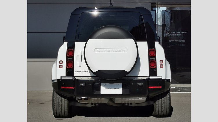 2023 認定中古車 Land Rover Defender 110 フジホワイト D300 AWD（AT） X-DYNAMIC HSE