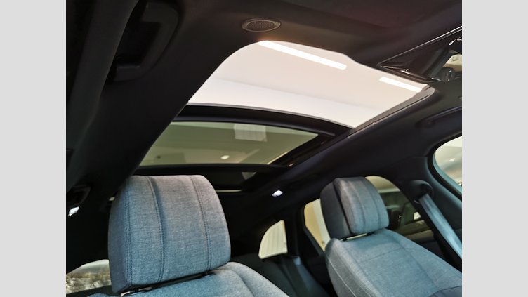 2023 認定中古車 Land Rover Range Rover Velar ヴァレジネブルー P400eプラグインハイブリッド（ガソリン） Standard Wheelbase Dynamic HSE