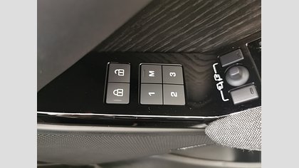 Range Rover Velar 31