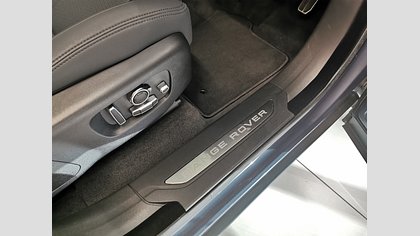 Range Rover Velar 41