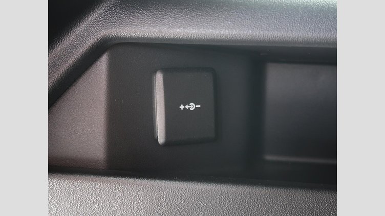 2021 認定中古車 Land Rover Discovery Sport フジホワイト D200 AWD（オートマチック）MHEV 標準ホイールベース R-DYNAMIC S