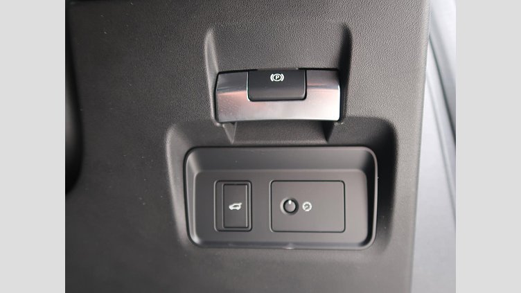 2021 認定中古車 Land Rover Discovery Sport フジホワイト D200 AWD（オートマチック）MHEV 標準ホイールベース R-DYNAMIC S