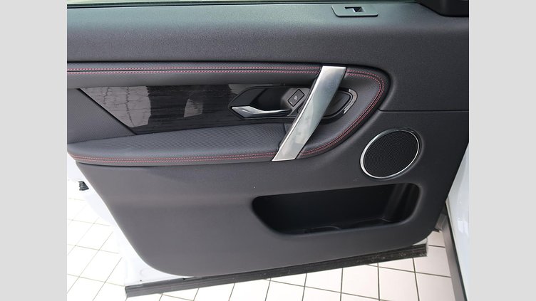 2021 認定中古車 Land Rover Discovery Sport フジホワイト D200 AWD（オートマチック）MHEV 標準ホイールベース R-DYNAMIC S