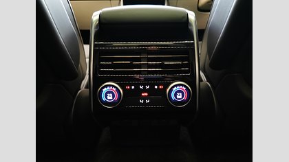 Range Rover 24