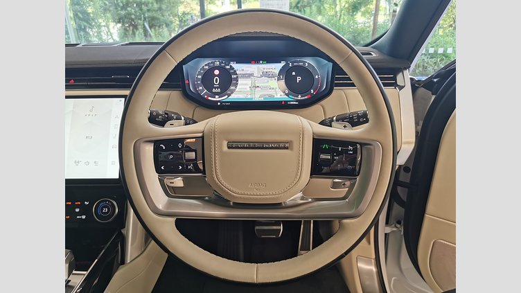 2023 認定中古車 Land Rover Range Rover フジホワイト D300 AWD MHEV（AT） スタンダードホイールベース HSE