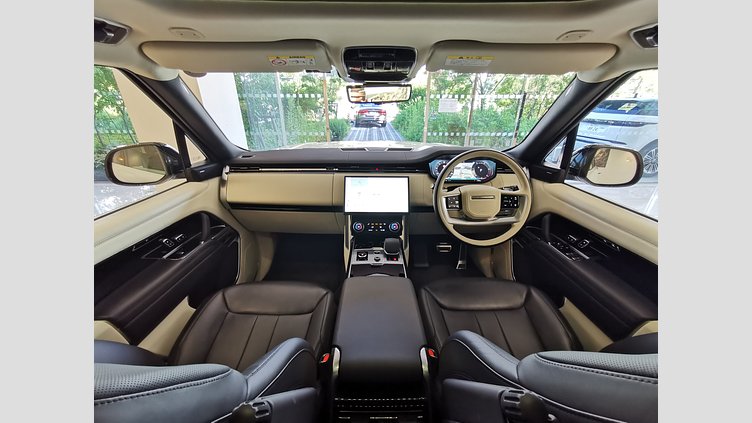 2023 認定中古車 Land Rover Range Rover フジホワイト D300 AWD MHEV（AT） スタンダードホイールベース HSE