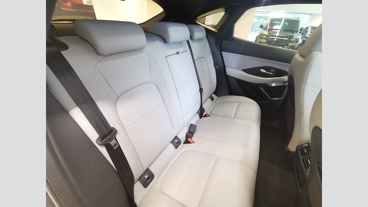 2024 認定中古車 Jaguar E-Pace アイガーグレイ D200マイルドハイブリッド（ディーゼル） R-DYNAMIC SE