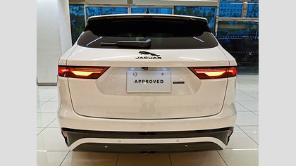 F-Pace 6