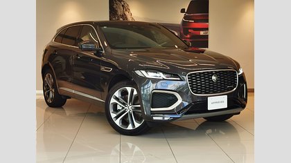 F-Pace 0