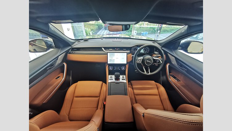 2024 認定中古車 Jaguar F-Pace カルパチアングレイ P400e ガソリン プラグインハイブリッド R-DYNAMIC SE