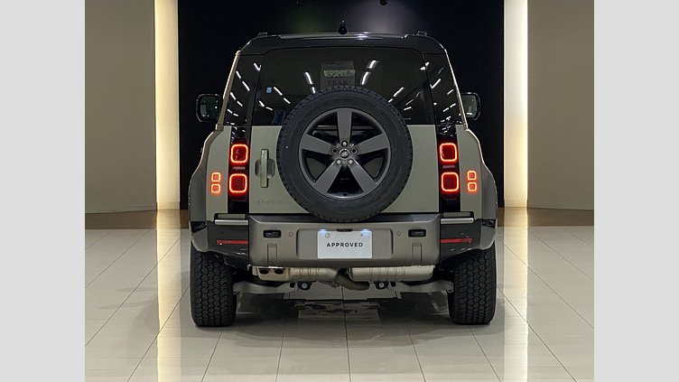 2024 認定中古車 Land Rover Defender 90 パンゲアグリーン D350 ディーゼルマイルドハイブリッド X-Dynamic HSE