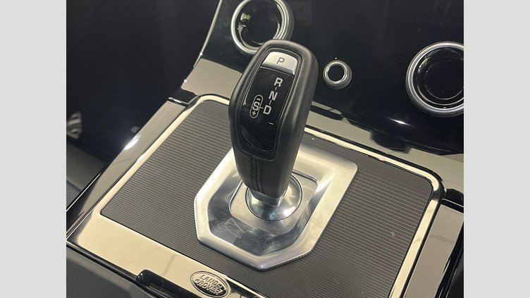 2019 認定中古車 Land Rover Range Rover Evoque シリコンシルバー P300 R-DYNAMIC SE