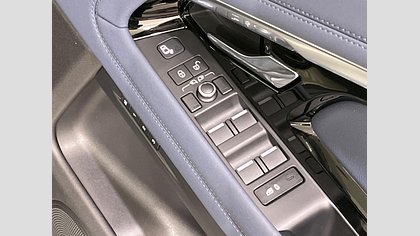 Range Rover Evoque 30