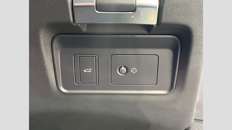 2019 認定中古車 Land Rover Range Rover Evoque シリコンシルバー P300 R-DYNAMIC SE