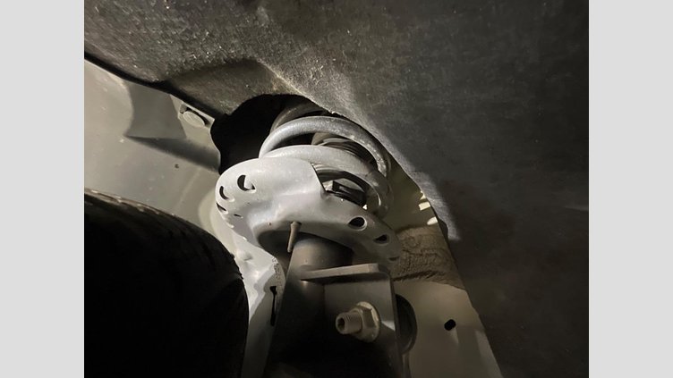 2019 認定中古車 Land Rover Range Rover Evoque シリコンシルバー P300 R-DYNAMIC SE