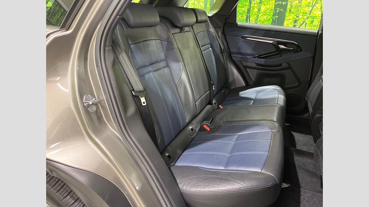 2019 認定中古車 Land Rover Range Rover Evoque シリコンシルバー P300 R-DYNAMIC SE