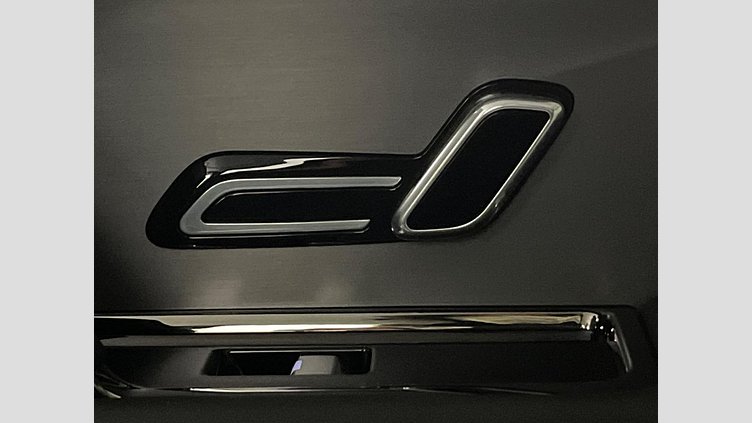 2023 認定中古車 Land Rover Range Rover Sport フジホワイト D300マイルドハイブリッド スタンダードホイールベース Dynamic HSE