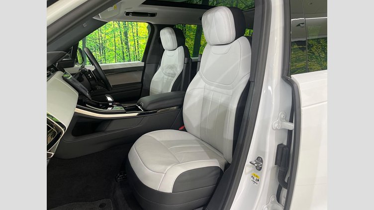 2023 認定中古車 Land Rover Range Rover Sport フジホワイト D300マイルドハイブリッド スタンダードホイールベース Dynamic HSE