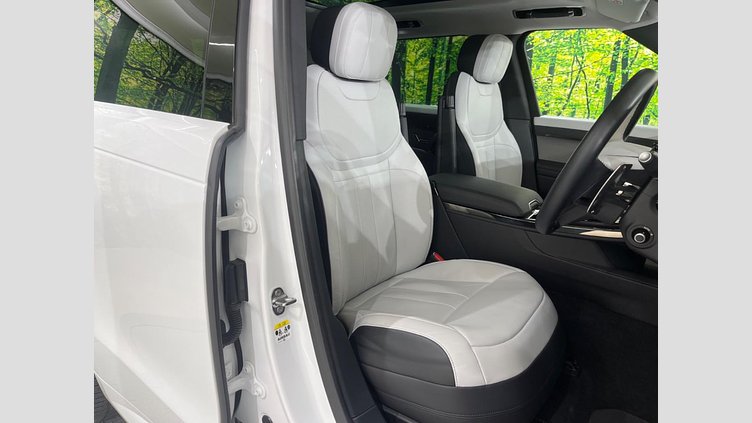 2023 認定中古車 Land Rover Range Rover Sport フジホワイト D300マイルドハイブリッド スタンダードホイールベース Dynamic HSE