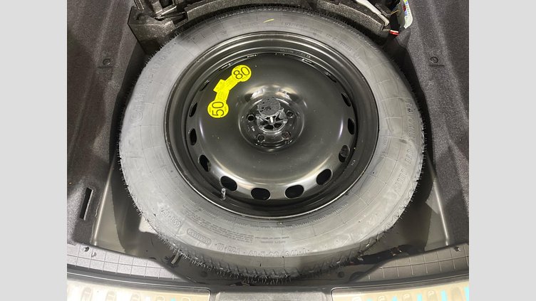 2018 認定中古車 Jaguar F-Pace Silicon Silver PT204 プレステージ